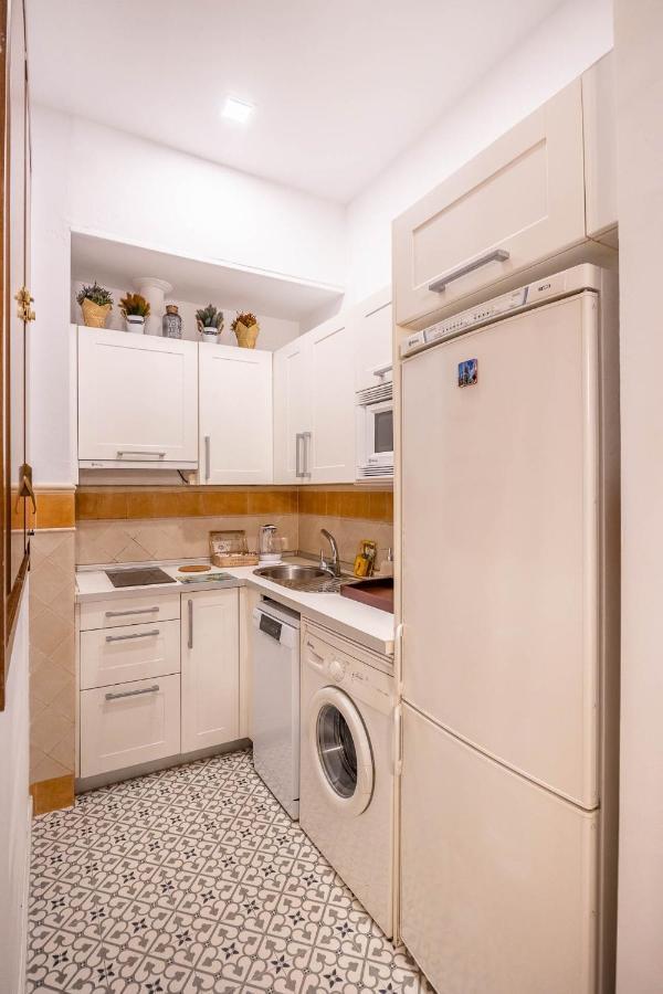 Palacios Malaver Suite Home Sevilla Bagian luar foto